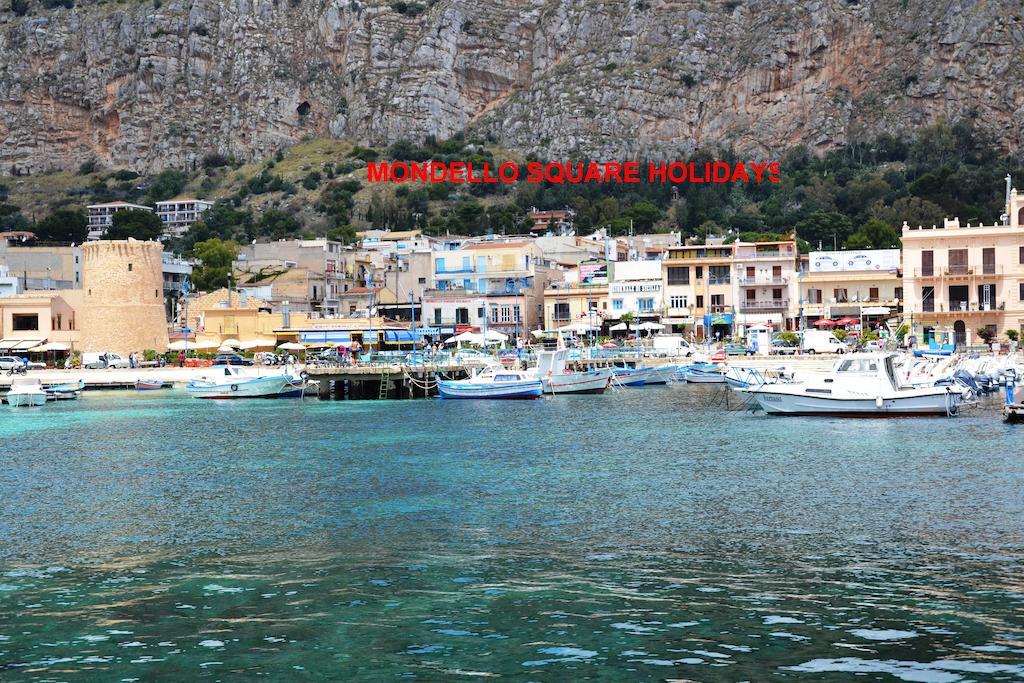 Mondello Holidays Rum bild